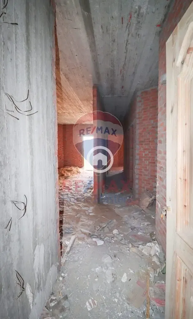 Apartment for sale in Mansoura - Sendedob Square, Bank Misr (corner - facade)