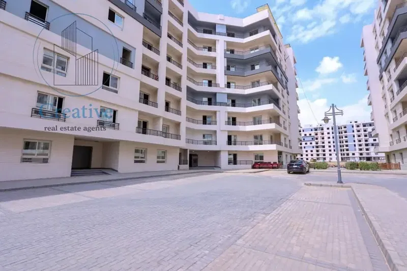 Apartment for sale with immediate delivery front facing located in a premium compound in the New Administrative Capital directly adjacent to Mostakbl