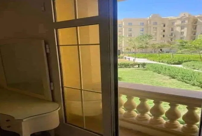 3-bedroom apartment 181 m² for sale in New Garden City