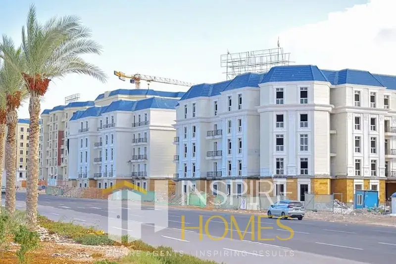 Fully finished resale apartment, immediate delivery