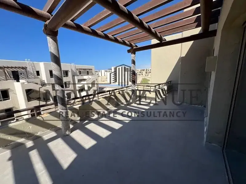 Fully Finished Penthouse Ready To Move in Hacienda West with Installments