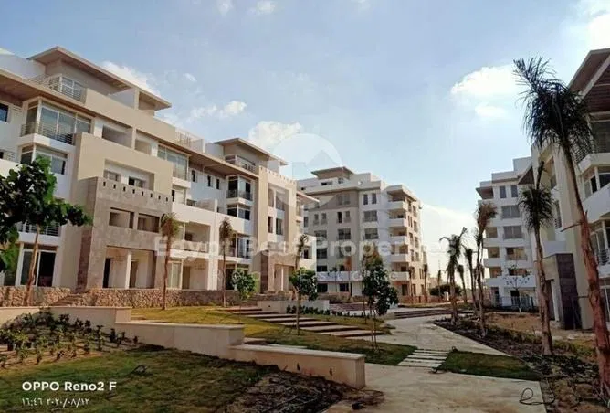 3-bedroom apartment 130 m² for sale in Hyde Park