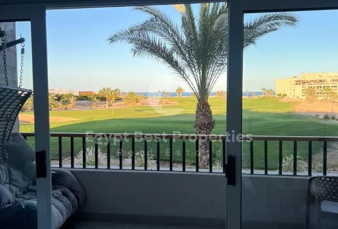 2-bedroom chalet 135 m² for sale in Ras Soma