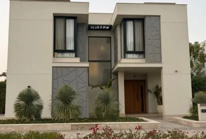 4-bedroom villa 279 m² for sale in Badya Palm Hills