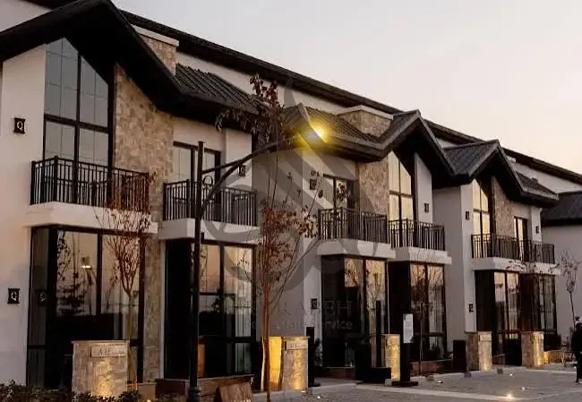 town house for sale in The Wonder MarQ elMostakbal prime location under market price with down payment and installment