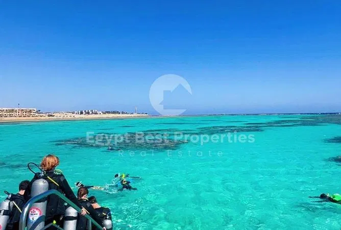 فيلا 4 غرف 225 م² للبيع في باي ويست