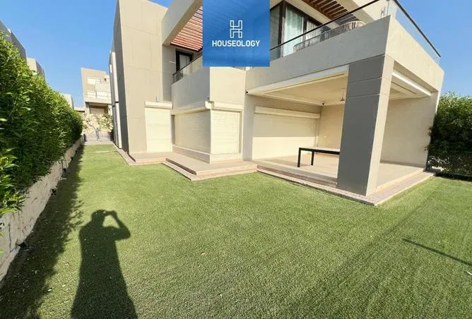 3-bedroom twin house 239 m² for sale in Azha
