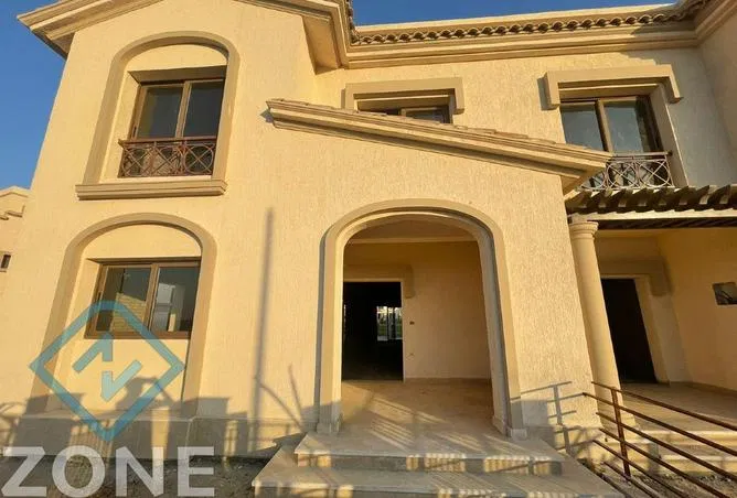4-bedroom twin house 266 m² for sale in B3
