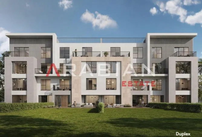 4-bedroom townhouse 215 m² for sale in ZED East