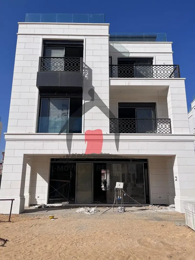 lowest price rtm Villa 750 sqm for Sale in Katameya creeks