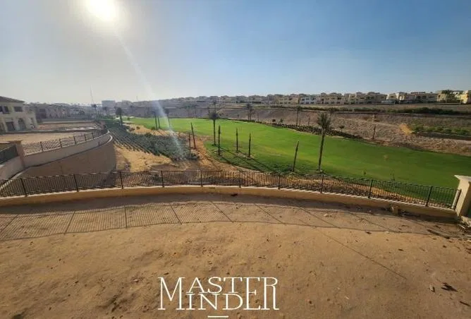 4-bedroom villa 472 m² for sale in Uptown Cairo, Levana