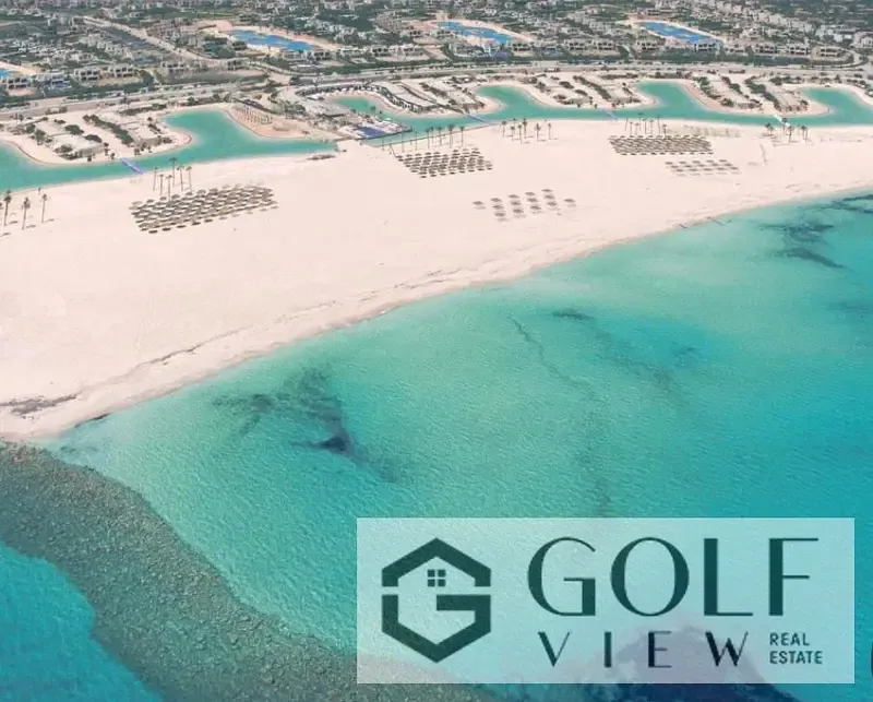 For sale: 110 sqm ground-floor chalet in Palm Hills Hacienda Bay, Golf Views phase. Fully finished, super-luxury, prime location with a direct and stu