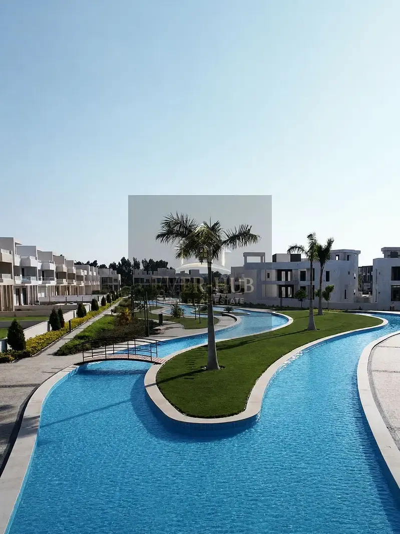Twin house for sale in Lake West 3, 100 meters from Dahshur Link, 316 meters, Delivery after 6 months