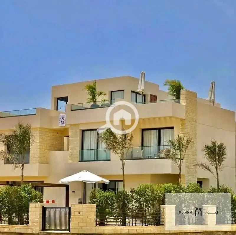 Villa Q2 Noor for sale with 14 years installment at a special price for quick sale