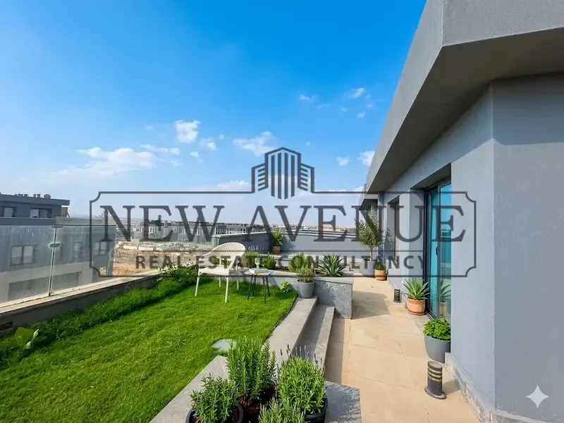Penthouse with garden at trio gardens New Cairo prime location fully finished installments to 2032 ready to move
