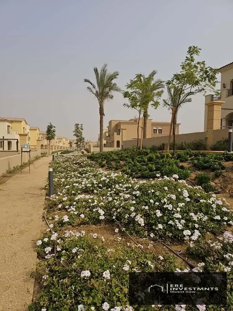 Quatro villa for sale with view landscape at the best price in market and ready to move in City Gate Compound New Cairo