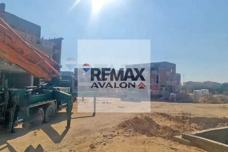 Townhouse for sale 281 M (Alex West)