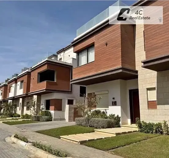 Lowest price in the market villa town house 4 bdr prime location open view landscape with flexible payment plan in AZZAR 2 Fifth Settlement New Cairo
