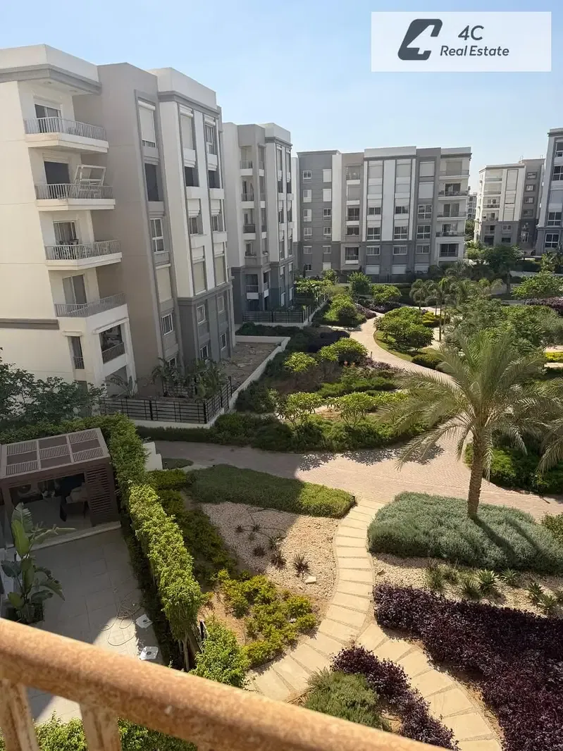 Resale studio apartment available for immediate occupancy with a down payment and the remainder payable in installments in Hyde Park, next to Mivida,