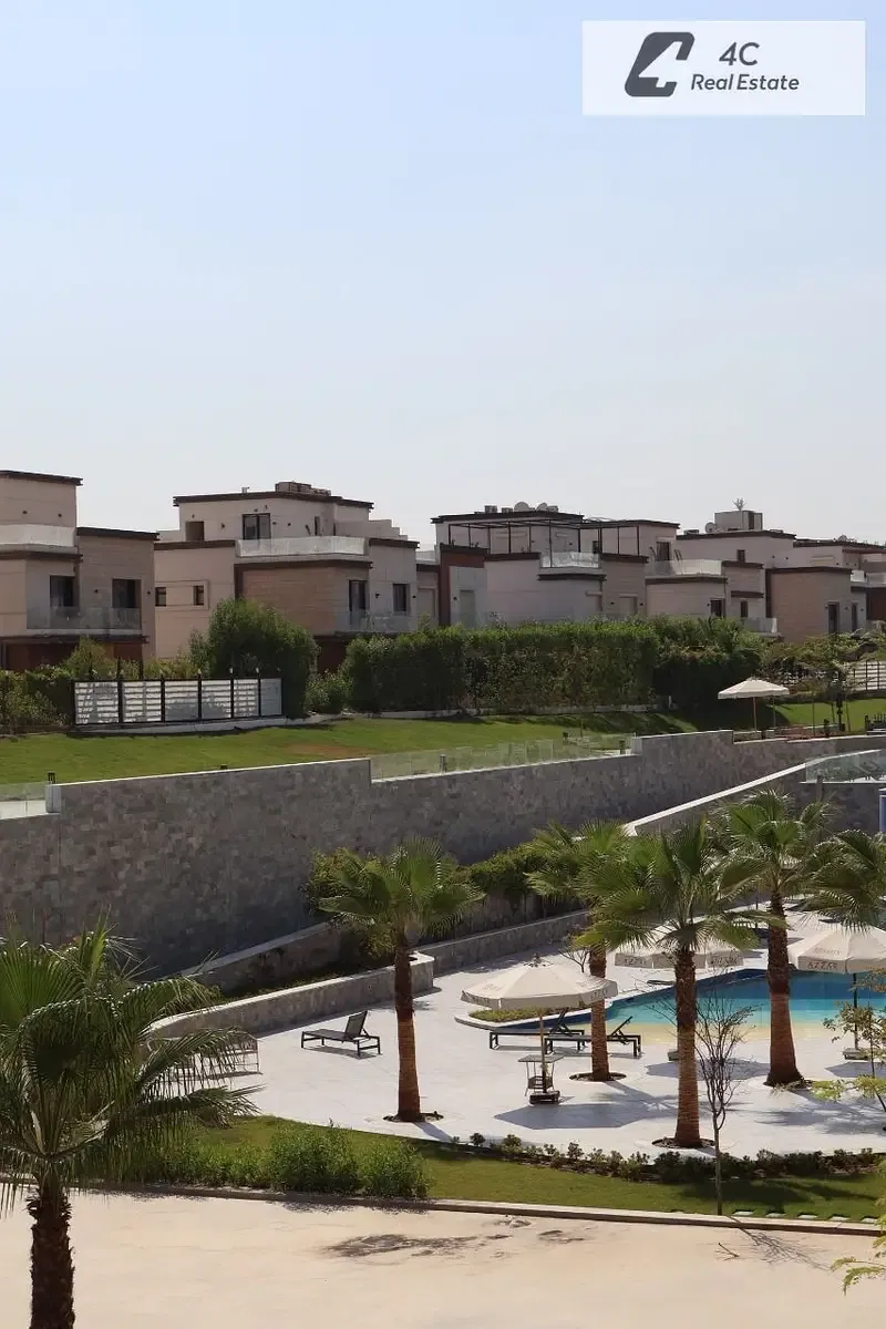 Townhouse Villa for sale 4 bedrooms dp & installments in a prime location with open landscaped view in Azzar 2 Fifth Settlement New Cairo