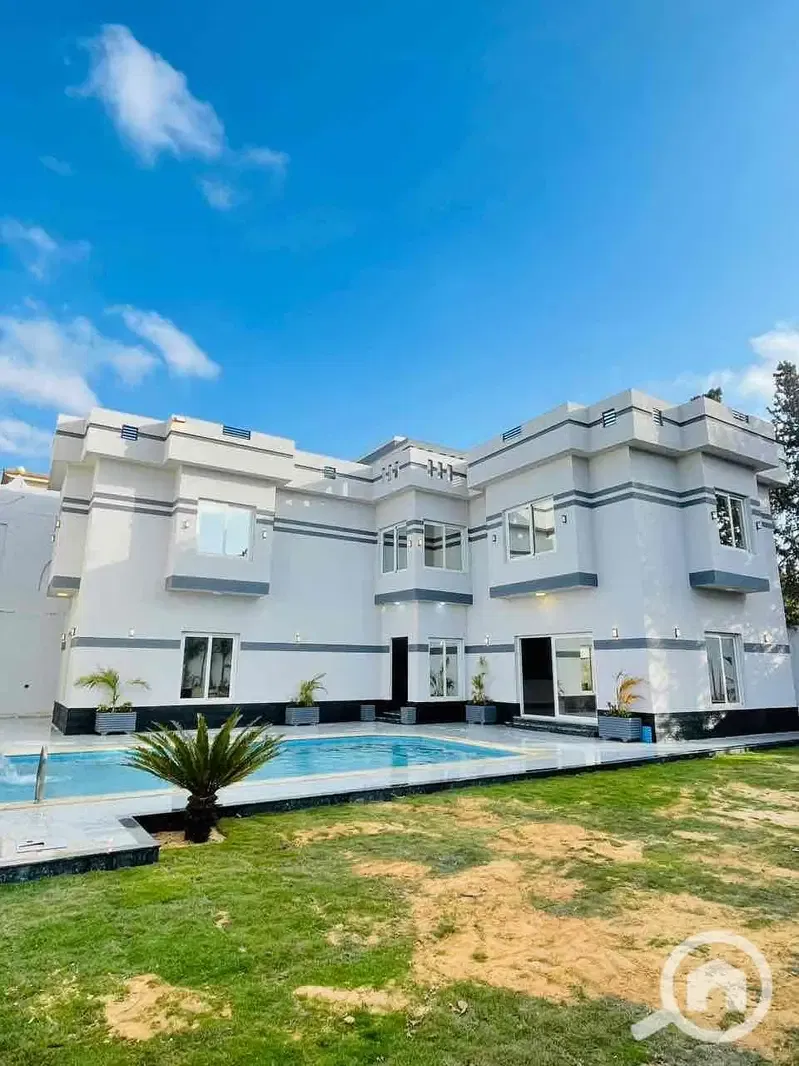 Villa 700 square meters registered final