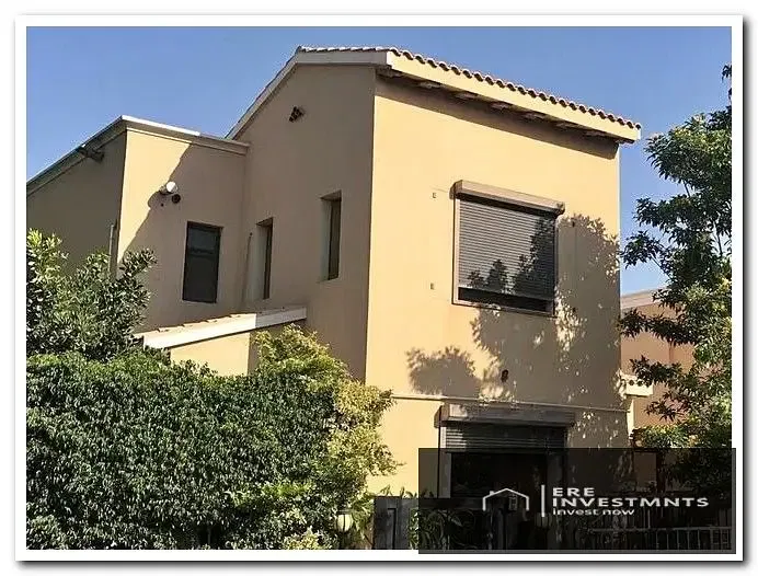With facilities, a standalone villa for sale with immediate delivery in Parcel13 Mivida, Emaar, Fifth Settlement, near the American University.