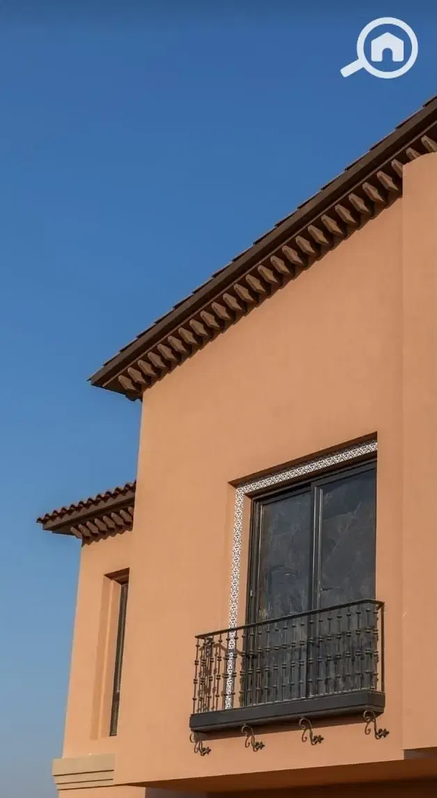 Twin House for Sale in Village West Compound 270m