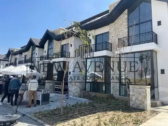 Townhouse Middle Very Prime location 175 meters built up area Facing north delivery 2027 for sale in The Wonder Marq