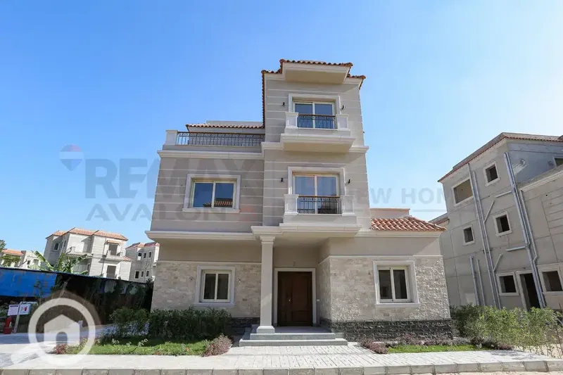 Villa for sale 383 m - immediate delivery with installments over 3 years - (Smoha - Mrog)