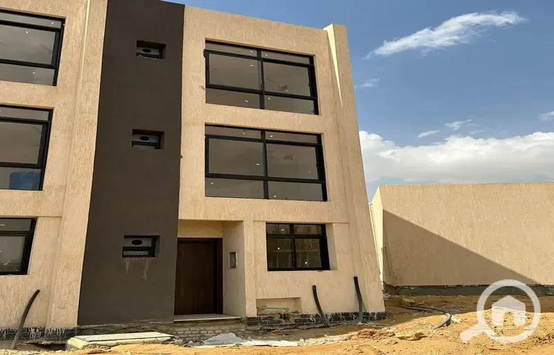 Townhouse Villa for sale with installments near delivery finished at Compound Monte napoleon - Mostakbal City