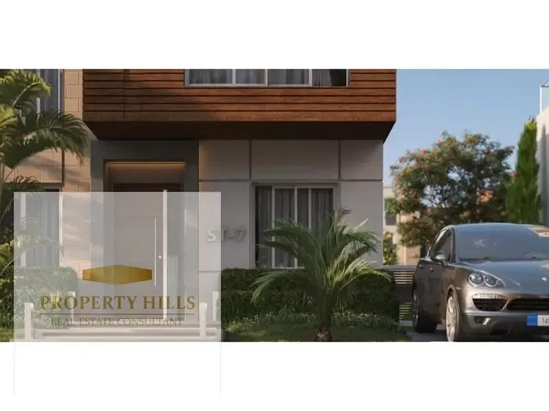 Townhouse villa for sale at the lowest price 176 meters 3 bedrooms down payment and installments available in Azzar 2 Golden Square Fifth Settlement