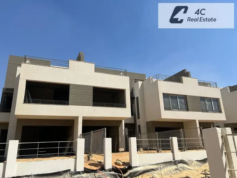 Townhouse for sale 187 sqm + 186 sqm land resale lowest price in the market core and shell in Palm Hills New Cairo