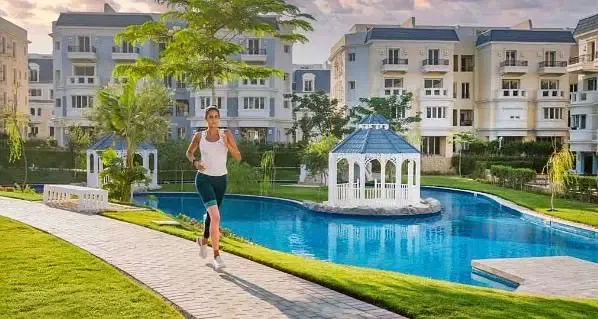 Direct from Mountain View – Corner Townhouse Mountain View 4, 210m² BUA, 307m² Land, Not Finished, Ready to Move