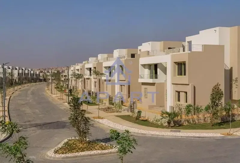 Twinhouse fore Resale at golf views 2nd Row Golf 3 Months Delivery Very Prime Location
