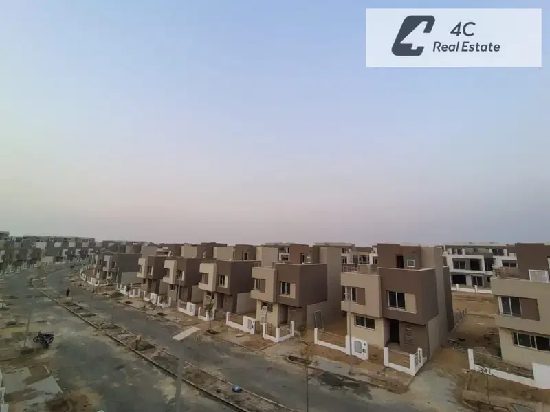 Resale standalone villa below market price ready to move available for viewing in Palm Hills New Cairo with down payment and installments
