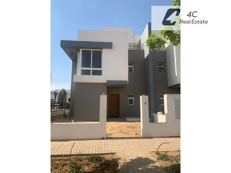 Modern twin house with landscape view, Ready to move , for sale at a special price in Hyde Park