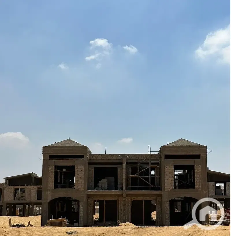 Twin house for sale in Village West Compound 270m - sheikh zayed installment