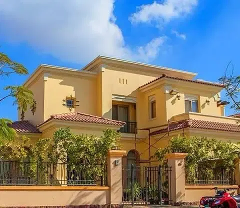 Luxurious Fully finished Standalone Villa with Lowest price For 4 millions less than its 2024 price. in Uptown Cairo