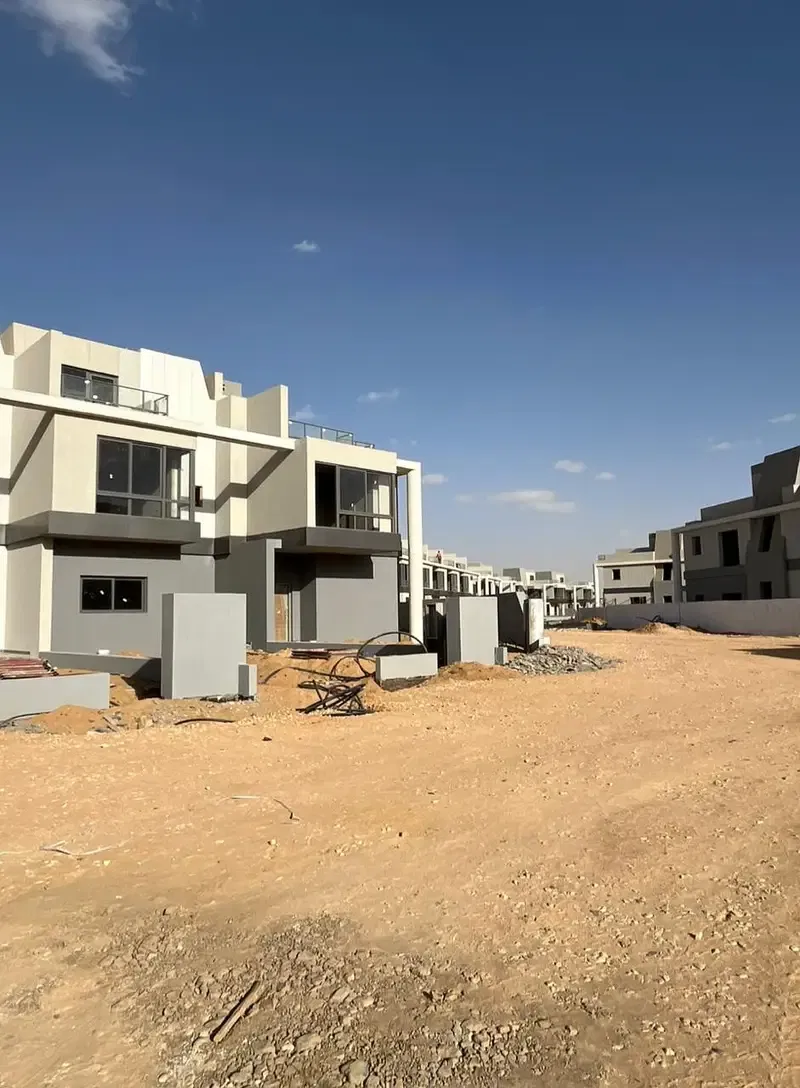 Townhouse Ready To Move For Sale At Bloomfields Mostakblcity