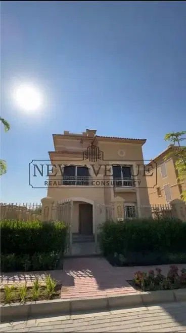 Down payment with installments over 8 years - ultra super lux finishing - ready to move - very prime location - townhouse for sale in la vista city