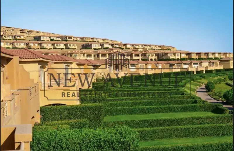 Chalet For Sale 3BR Prime Location Fully Finished with kitchen Cabinets Early Delivery in Telal Sokhna Phase 6