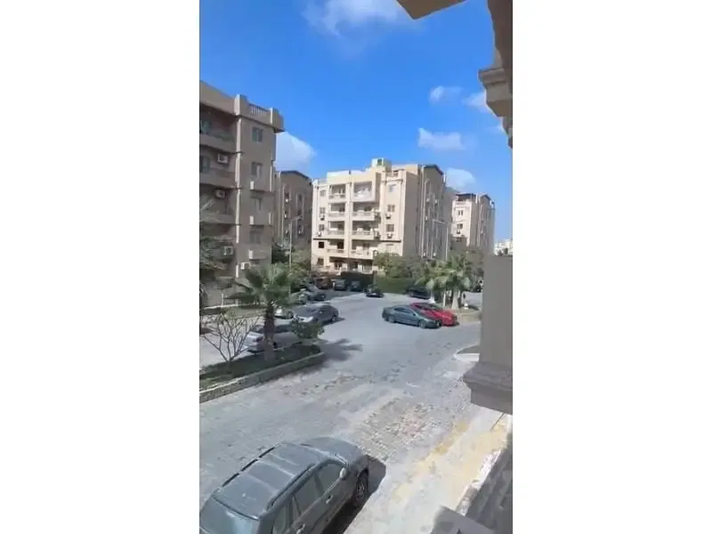 Apartment 185 m 3bedrooms ready to move - First floor (Panoramic view) for Sale with prime location in Installments – Al Ashrafia Compound – New Cairo