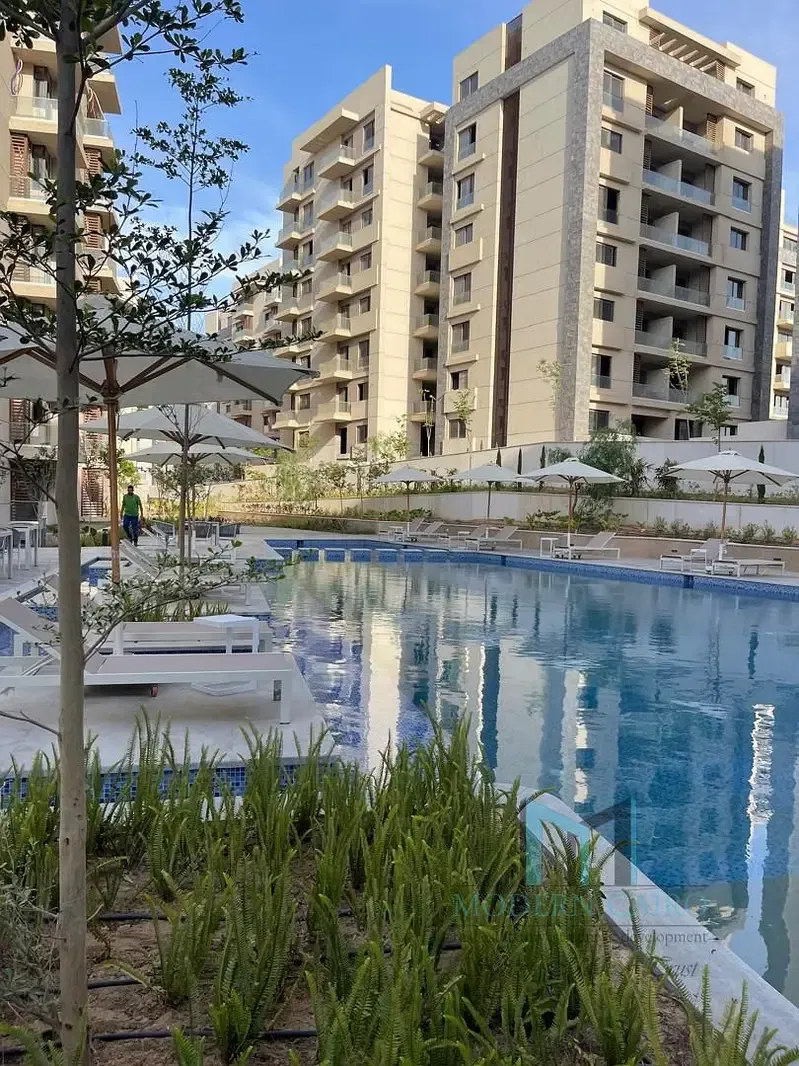 Own a ground floor apartment with garden in IL Bosco, New Capital for only EGP 2,300,000. Immediate delivery in a fully operational and already popula