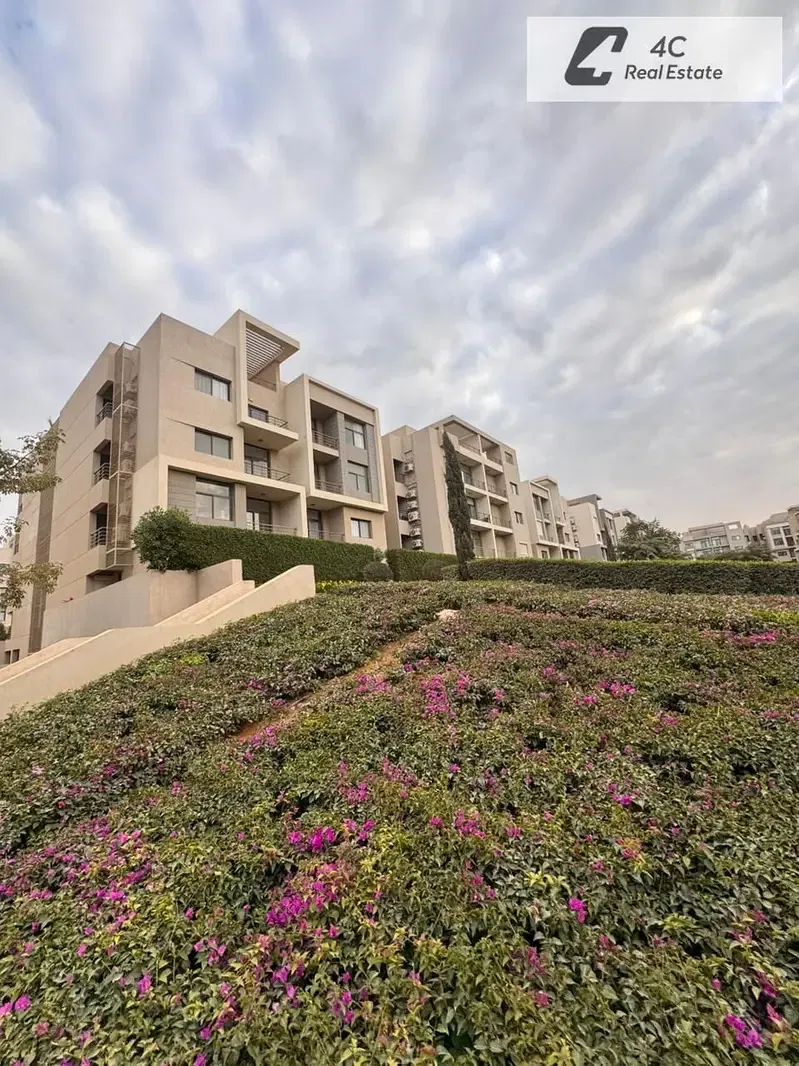 Fully Finished Ultra Super Lux penthouse with roof in a Prime Open View in Fifth Square Compound New Cairo near to golden square