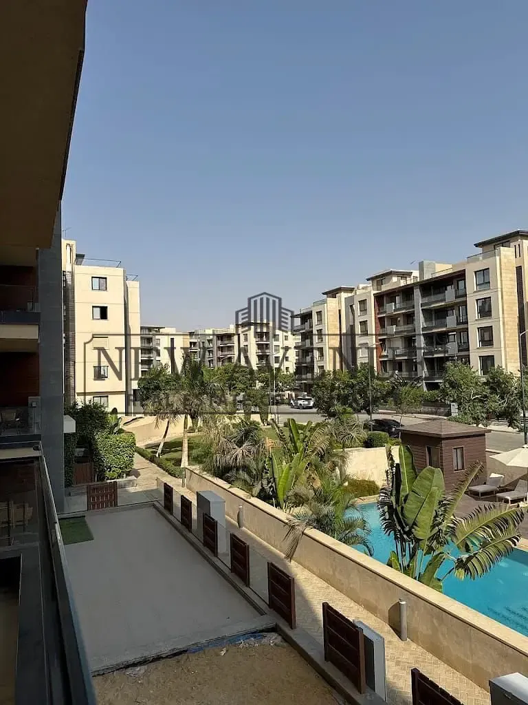 Apartment 3 bedrooms for sale in azzad view Delivery one year overlooking landscape prime location on waterfeatures view