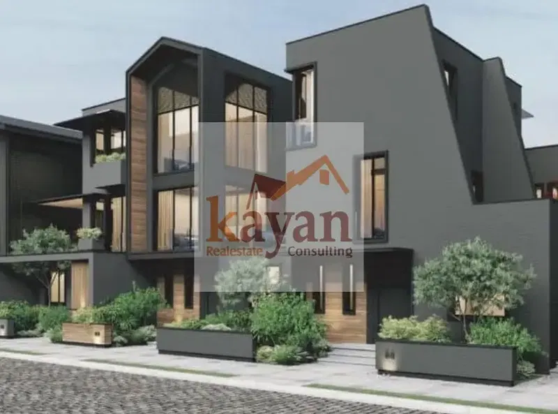 For sale: Corner townhouse, a real bargain, The Ridge, Al Ahly, Sabour