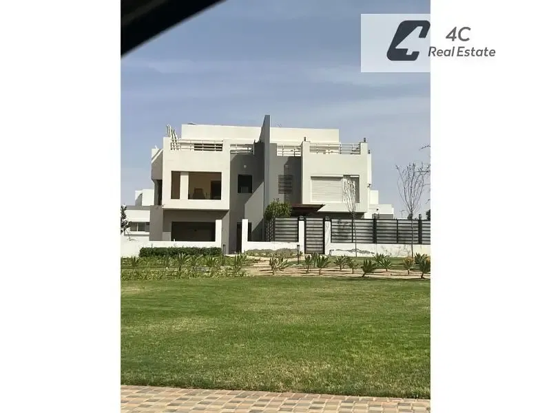 Ready to Move Twin House for Sale in a Prime Location – Hyde Park, Peaks Ville Lowest Price in the Market