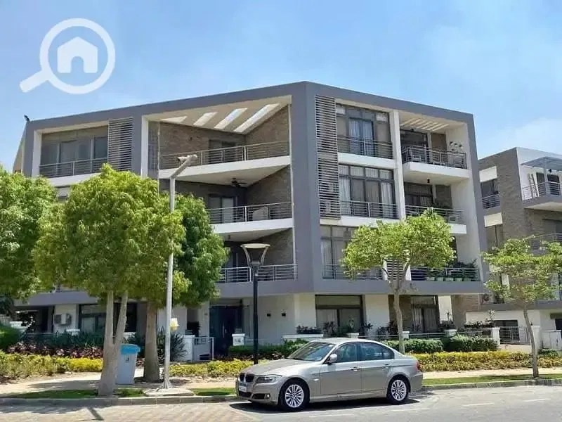 Duplex 168 m club side phase - delivery 2026 for resale at Taj City compound