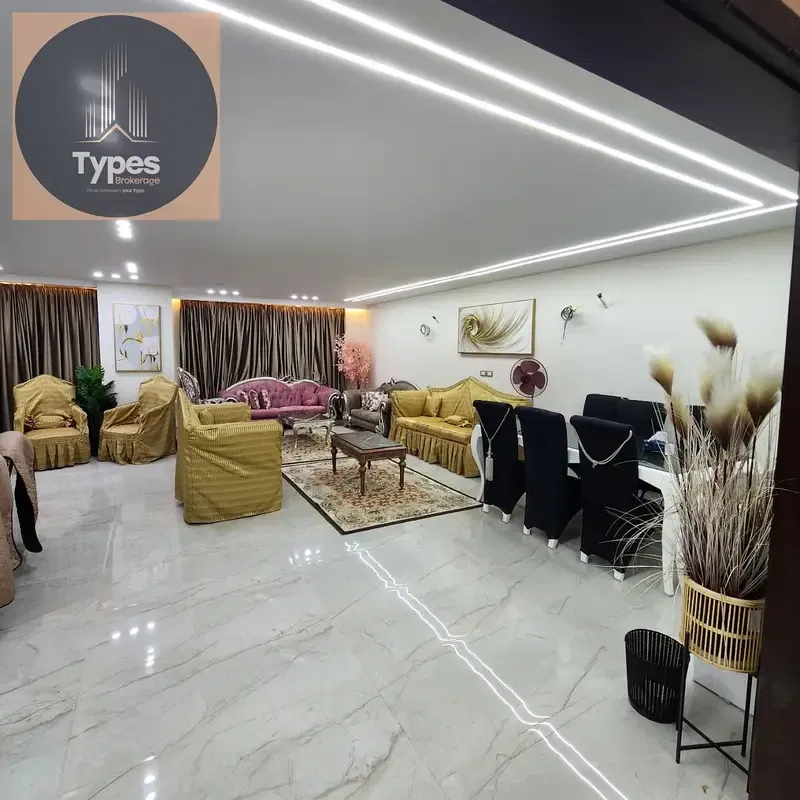 For sale: Resale penthouse, 520 sq m, immediate occupancy, ultra-super-lux finish, 6 large rooms, prime location, attractive price, down payment and r