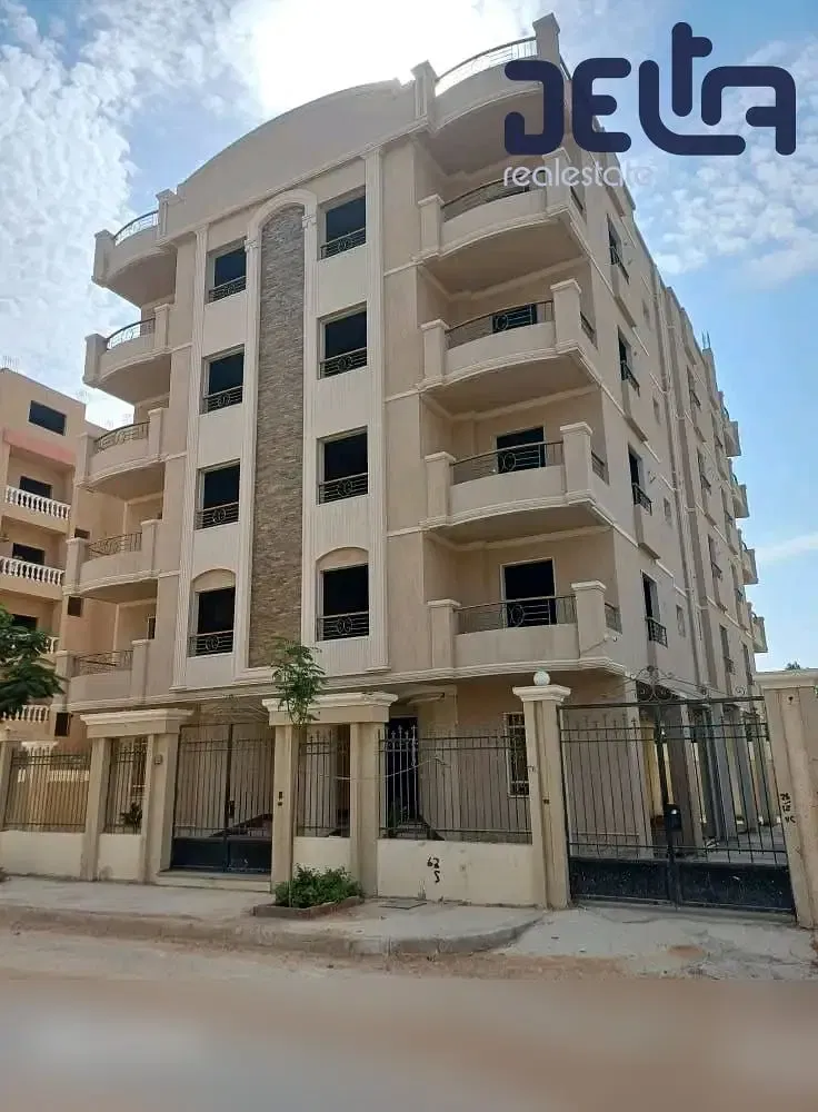 Apartment for sale, 165 sq m, in the northern expansions of 6th of October City, next to Mountain View, Beit Al Watan, the Middle Ring Road, and the B